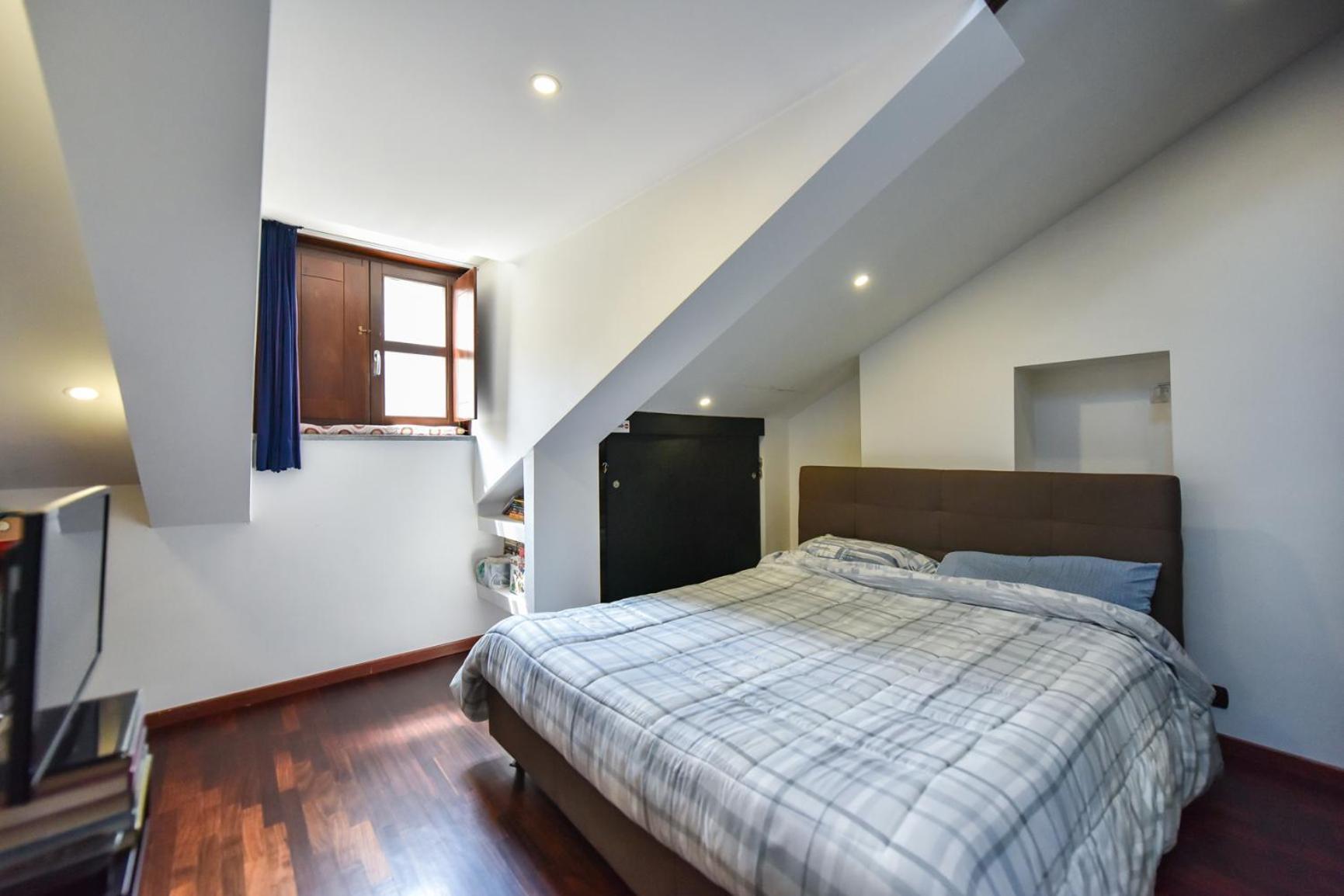Modern Apartment Piazza Statuto Porta Susa Fs Turijn Buitenkant foto