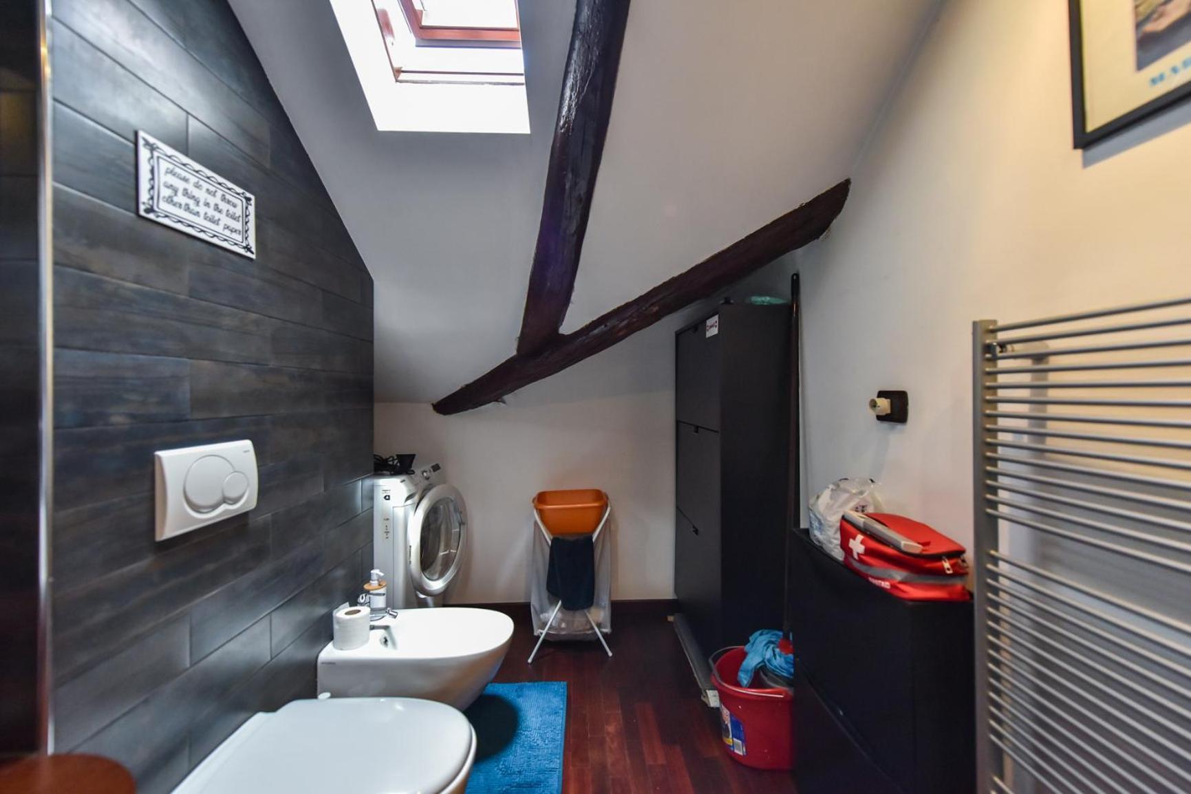 Modern Apartment Piazza Statuto Porta Susa Fs Turijn Buitenkant foto