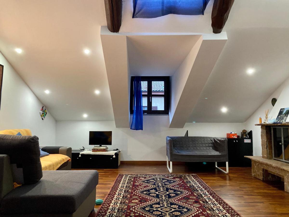 Modern Apartment Piazza Statuto Porta Susa Fs Turijn Buitenkant foto